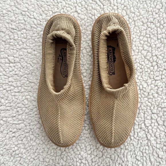 Arcopedico Shoes - ARCOPEDICO Casual Slip-on Tan Knit Shoes.  Women’s Size 8. Made In Portugal.